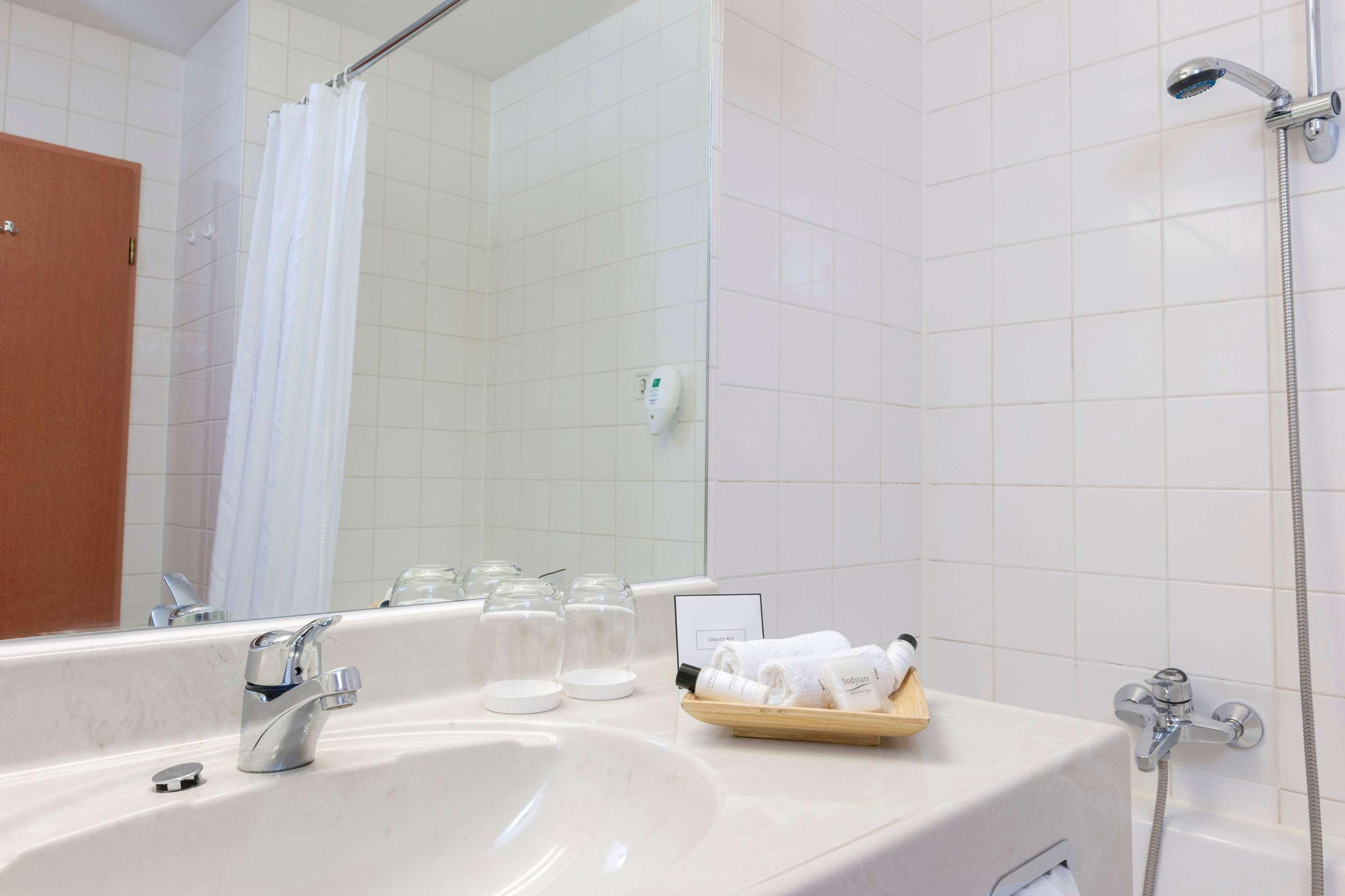 Wyndham Garden Donaueschingen Ξενοδοχείο Εξωτερικό φωτογραφία