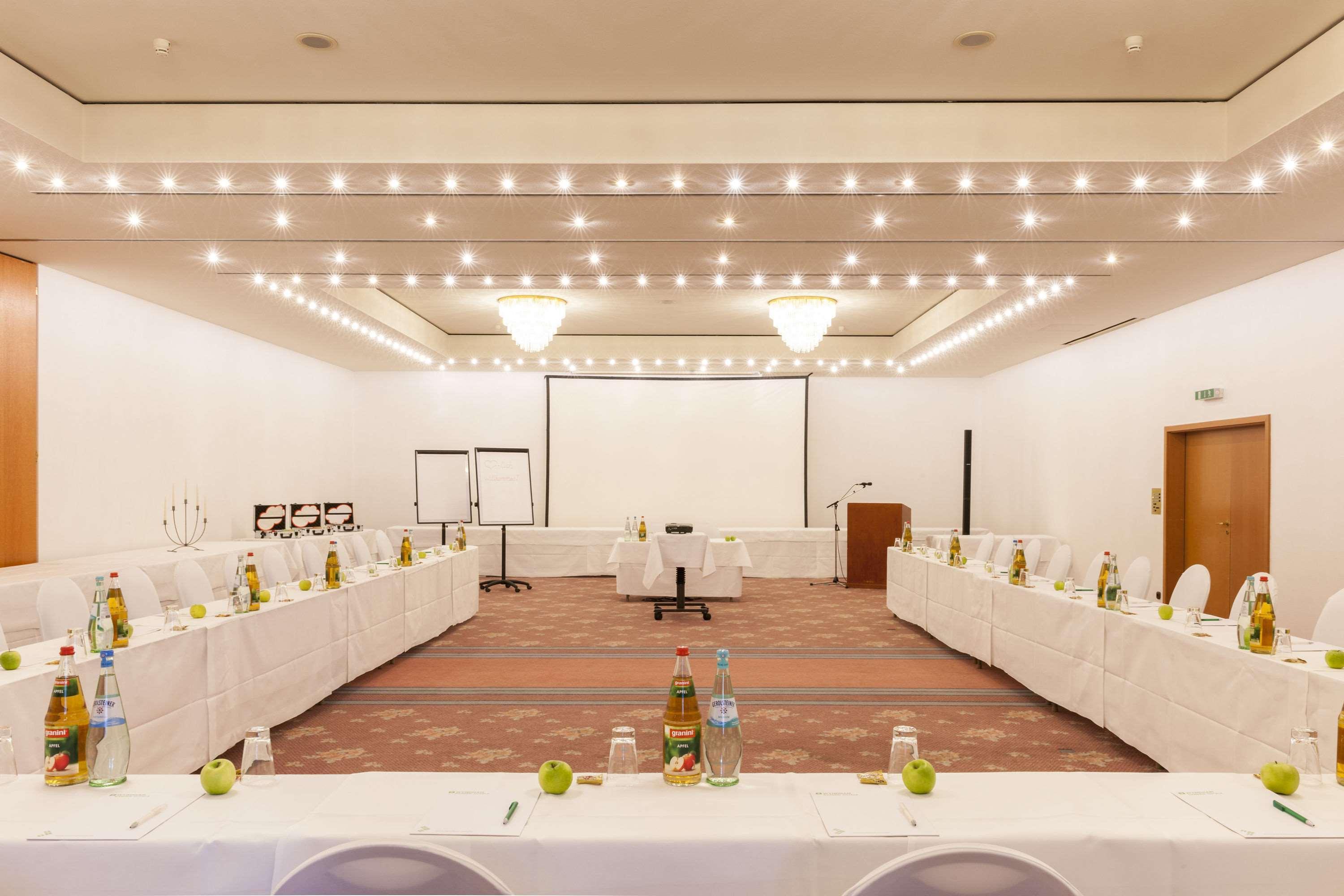 Wyndham Garden Donaueschingen Ξενοδοχείο Εξωτερικό φωτογραφία