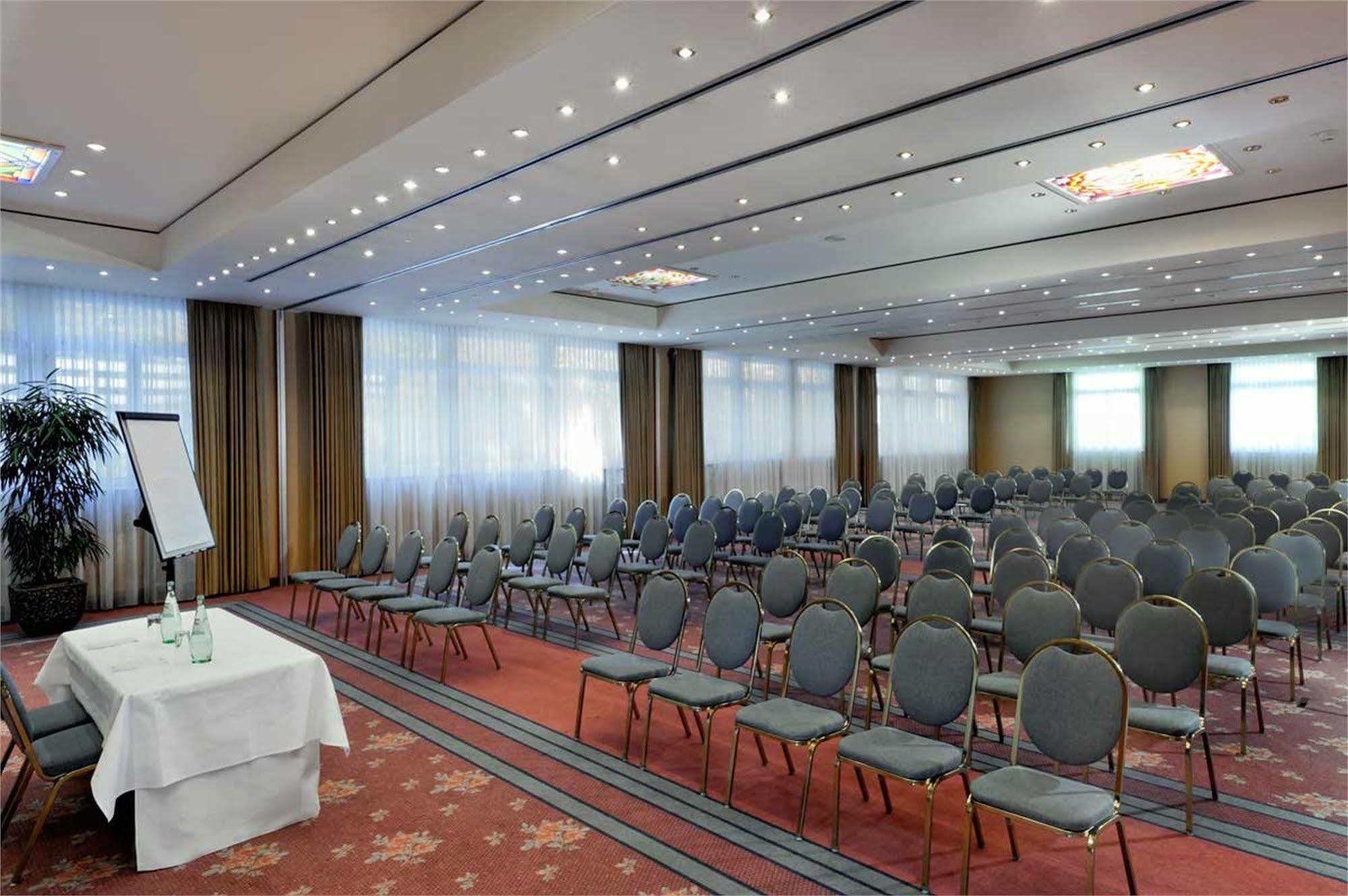 Wyndham Garden Donaueschingen Ξενοδοχείο Εξωτερικό φωτογραφία